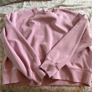 Pink peony perfectly oversized crew Softstream